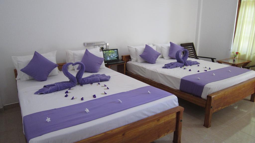 Hotel Gayan's Udawalawe Ruang foto
