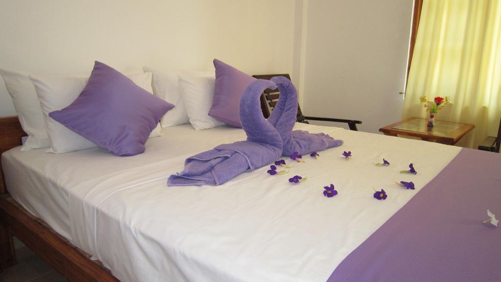 Hotel Gayan's Udawalawe Bagian luar foto