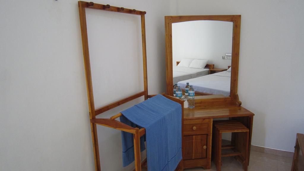 Hotel Gayan's Udawalawe Bagian luar foto