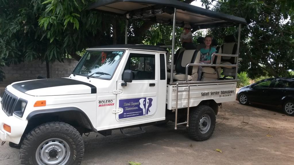 Hotel Gayan's Udawalawe Bagian luar foto